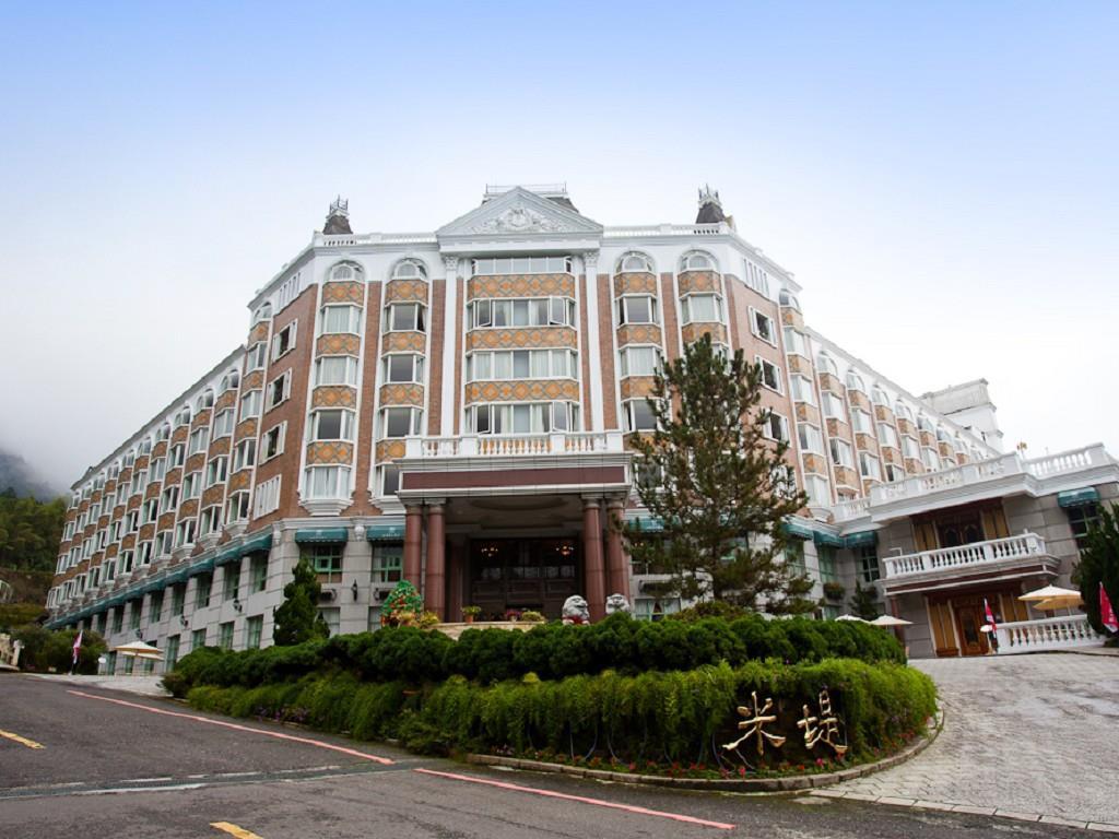 Le Midi Hotel Chitou Lugu Buitenkant foto