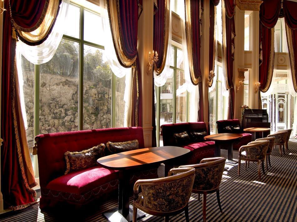 Le Midi Hotel Chitou Lugu Buitenkant foto