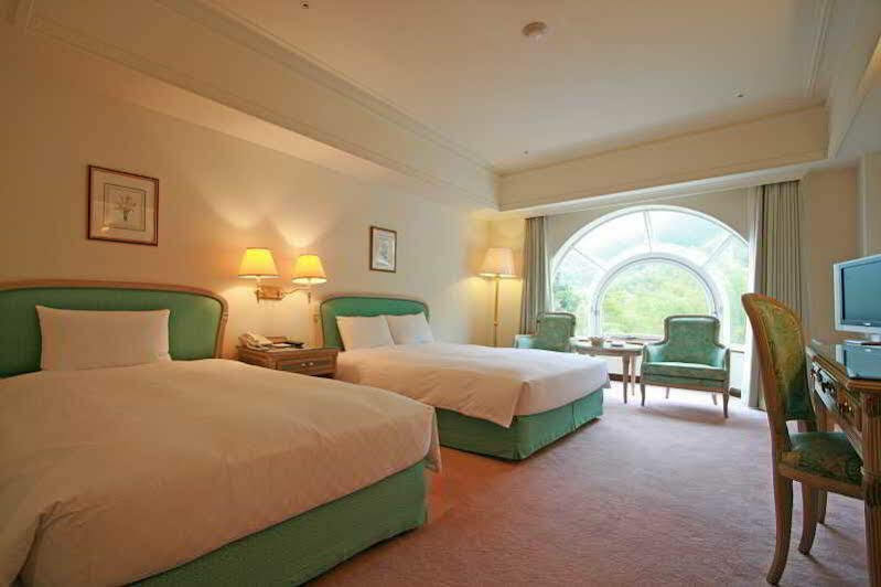 Le Midi Hotel Chitou Lugu Buitenkant foto